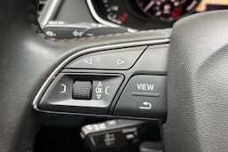harmaa Audi Q5 2020 kuva 23.