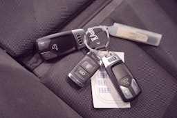 sininen Audi Q5 2020 kuva 28.