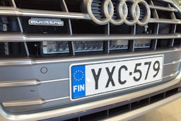 sininen Audi Q5 2020 kuva 41.