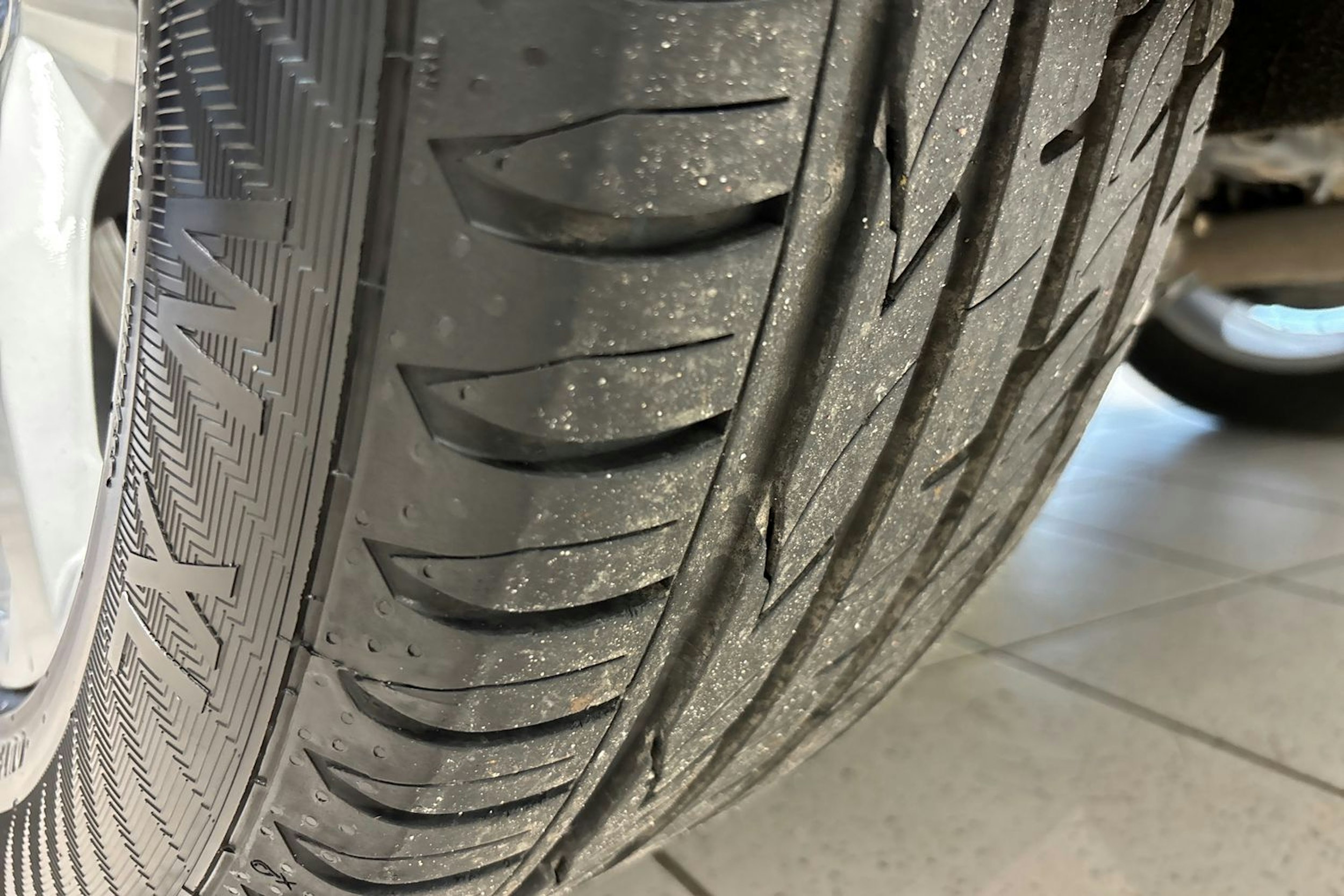 Ruskea (beige) Audi Q5 2020 kuva 10.