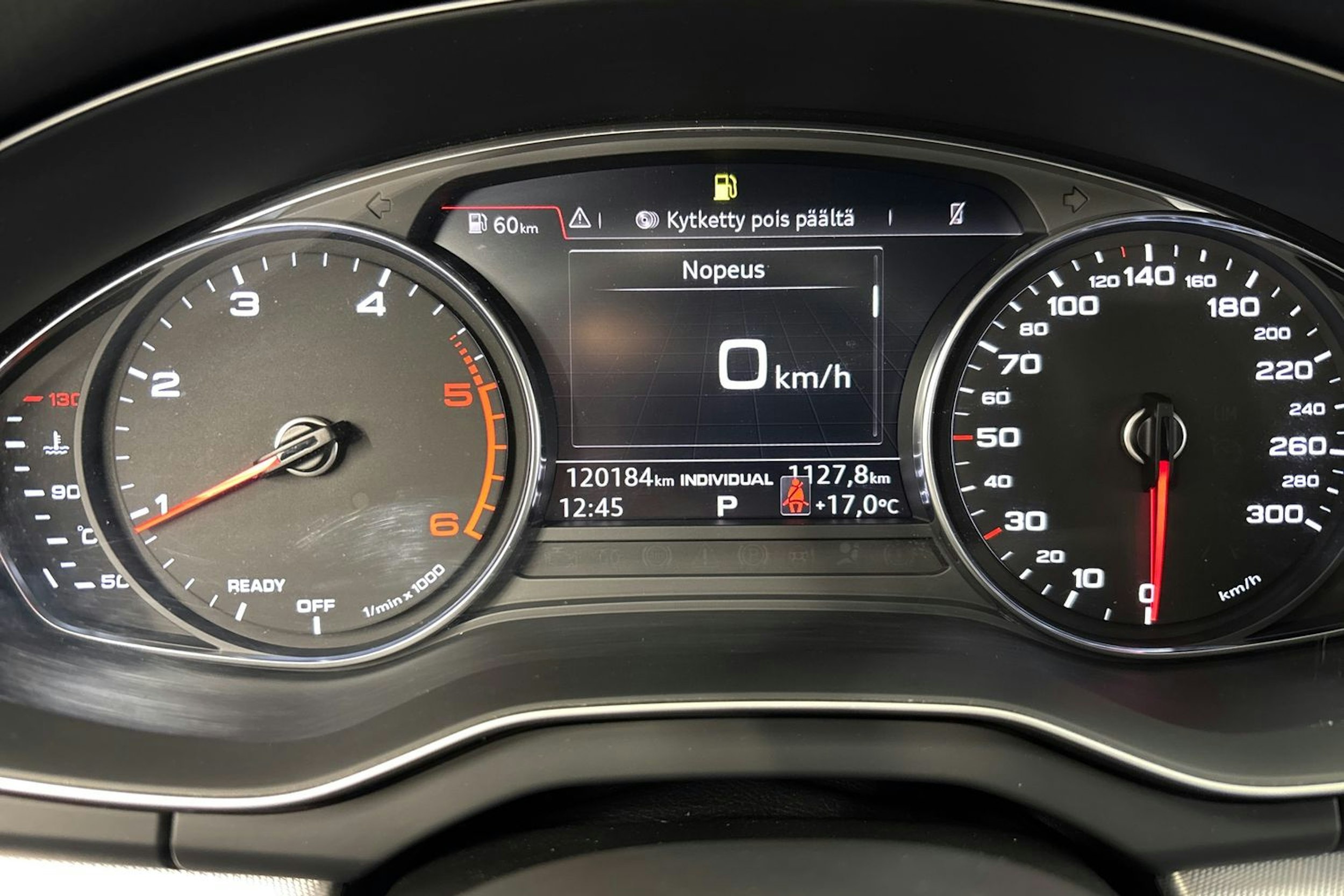 Ruskea (beige) Audi Q5 2020 kuva 13.