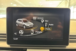 Ruskea (beige) Audi Q5 2020 kuva 21.