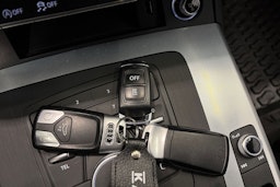 Ruskea (beige) Audi Q5 2020 kuva 27.