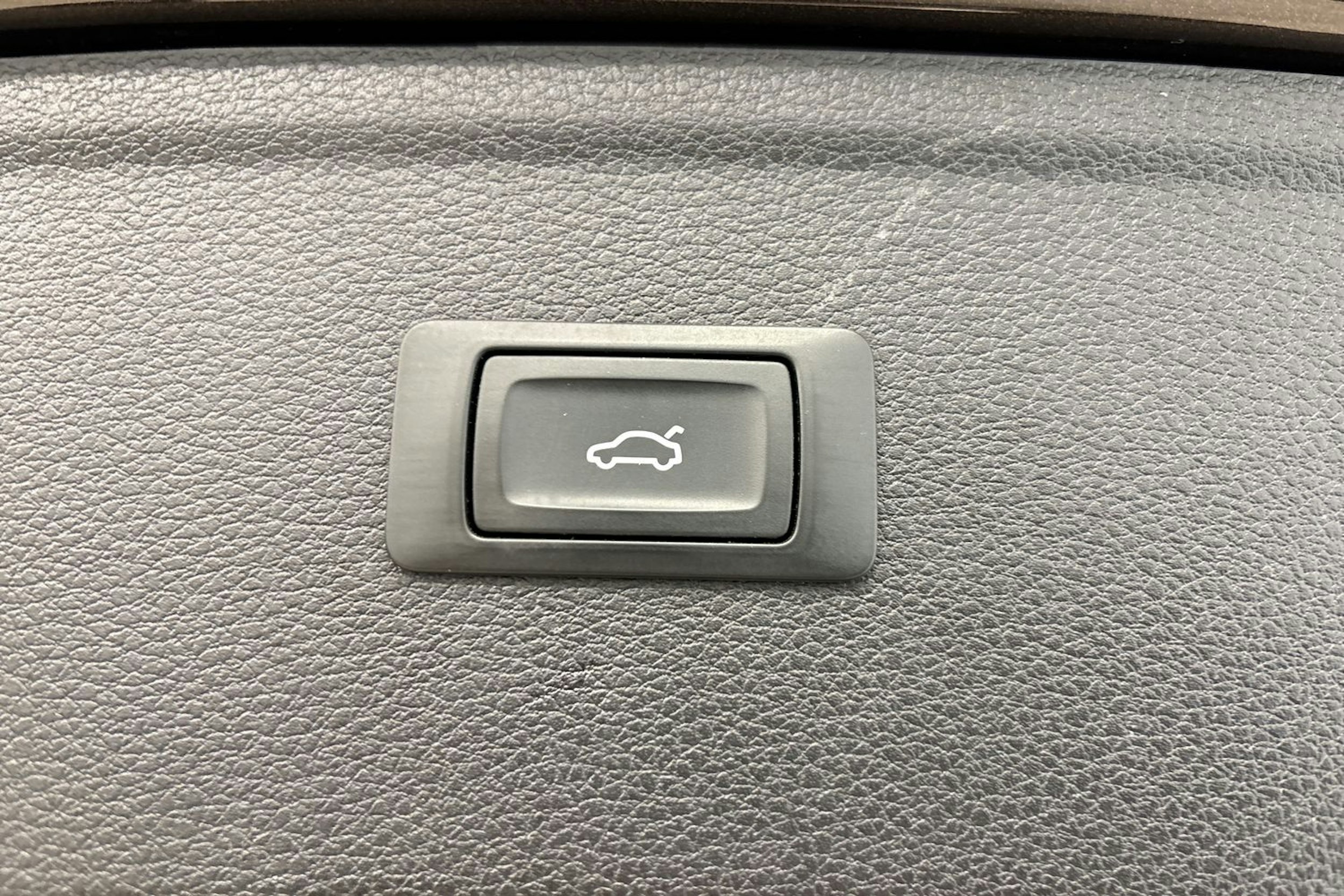 Ruskea (beige) Audi Q5 2020 kuva 29.