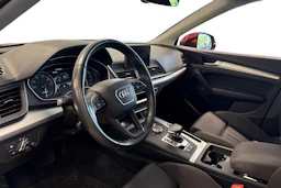 met. punainen Audi Q5 2020 kuva 3.