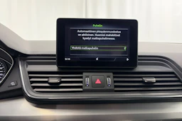 harmaa Audi Q5 2020 kuva 24.