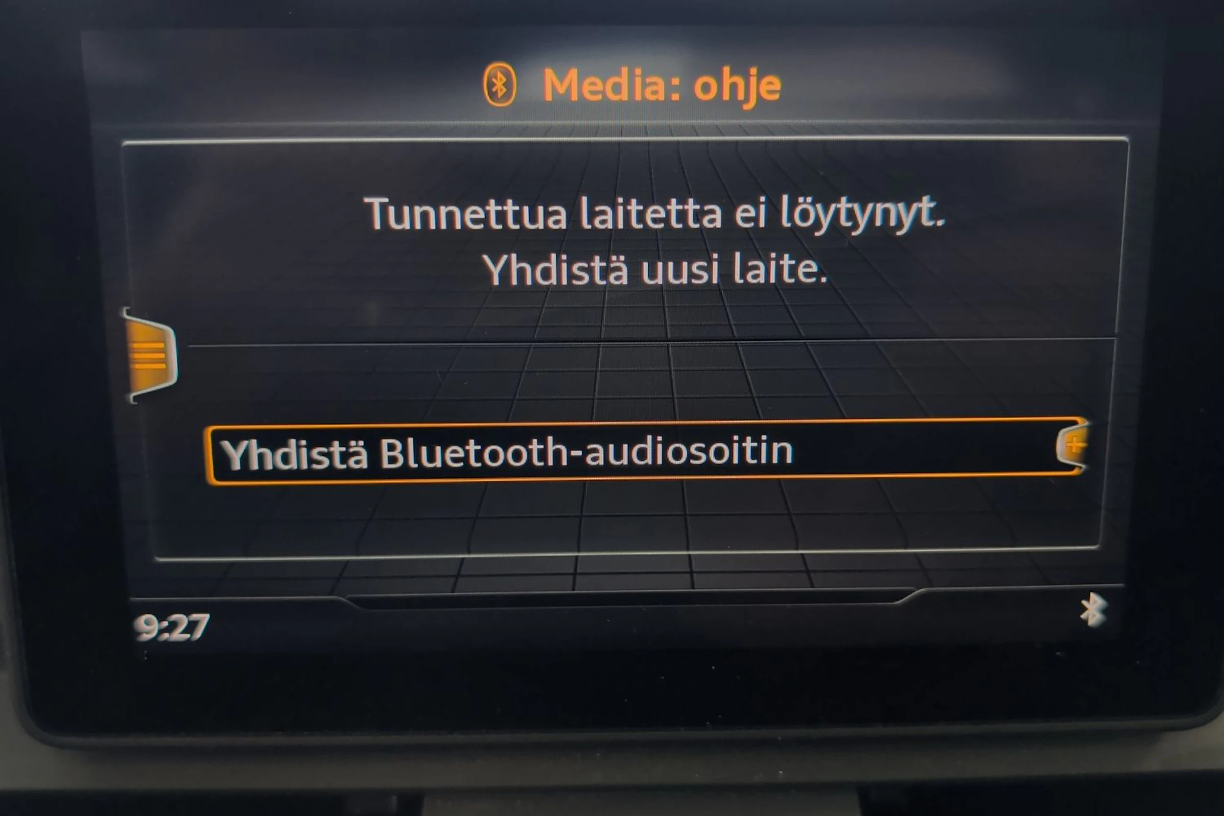musta Audi Q5 2020 kuva 15.