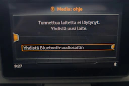 musta Audi Q5 2020 kuva 15.