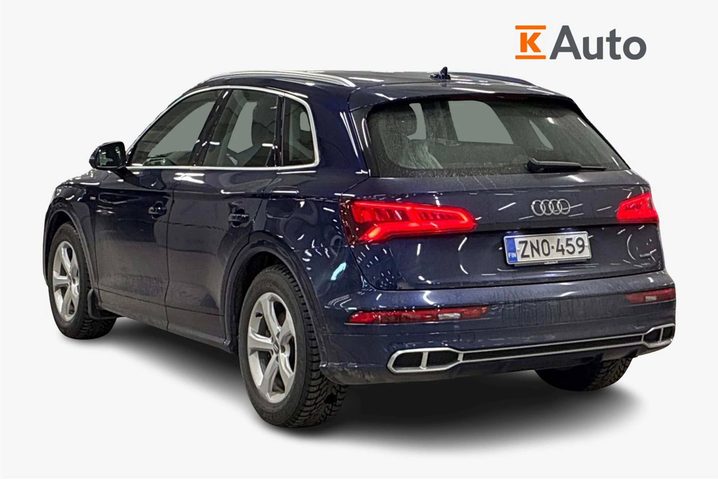 sininen Audi Q5 2020 kuva 2.