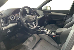valkoinen Audi Q5 2021 kuva 3.