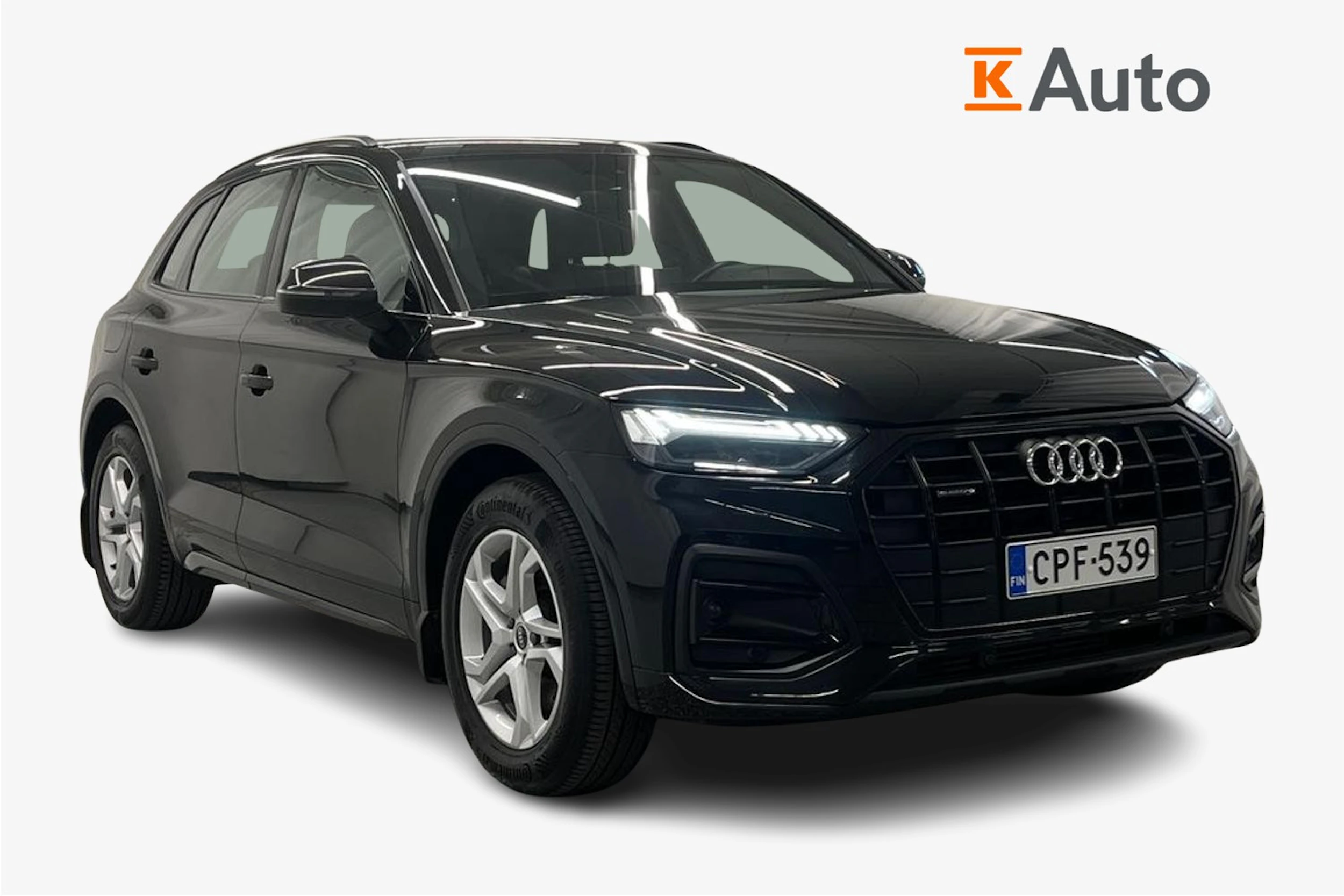 met. musta Audi Q5 2021 kuva 1.