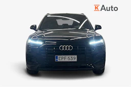 met. musta Audi Q5 2021 kuva 4.