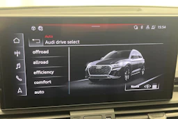 met. musta Audi Q5 2021 kuva 24.