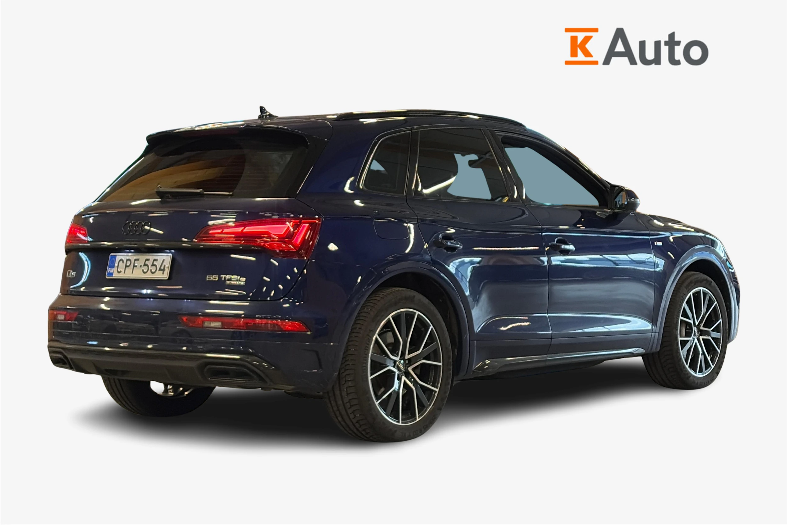 sininen Audi Q5 2021 kuva 2.