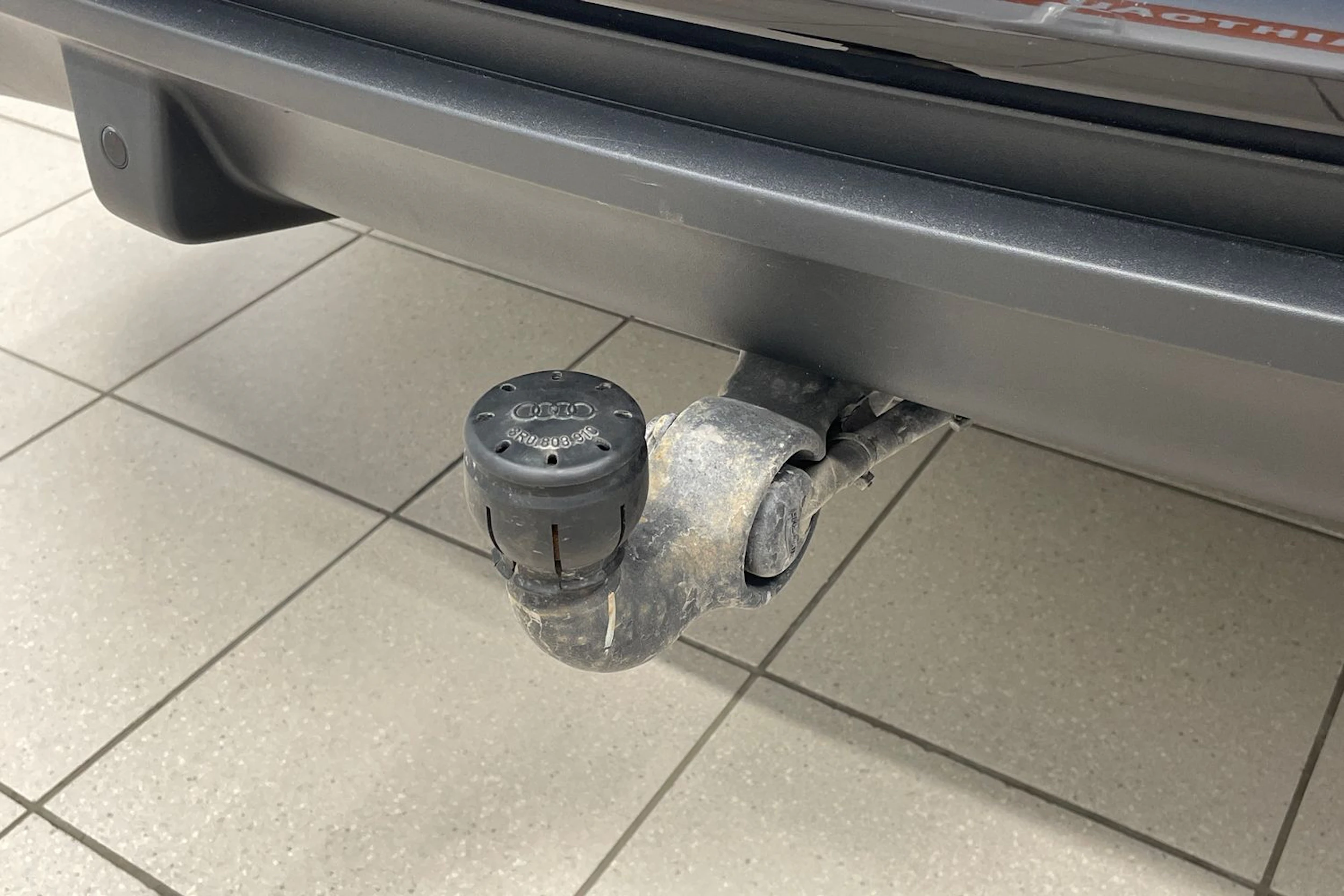 Sininen Audi Q5 2021 kuva 29.