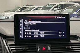 harmaa Audi Q5 2021 kuva 28.