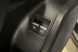 harmaa Audi Q5 2021 kuva 34.