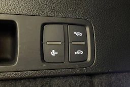 harmaa Audi Q5 2021 kuva 39.