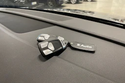 harmaa Audi Q5 2021 kuva 40.