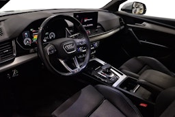 hopea Audi Q5 2021 kuva 3.