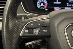 Hopea Audi Q5 2021 kuva 18.