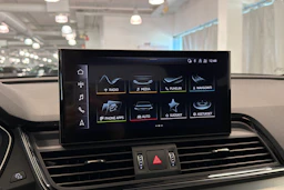 Hopea Audi Q5 2021 kuva 27.