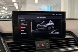 Hopea Audi Q5 2021 kuva 28.