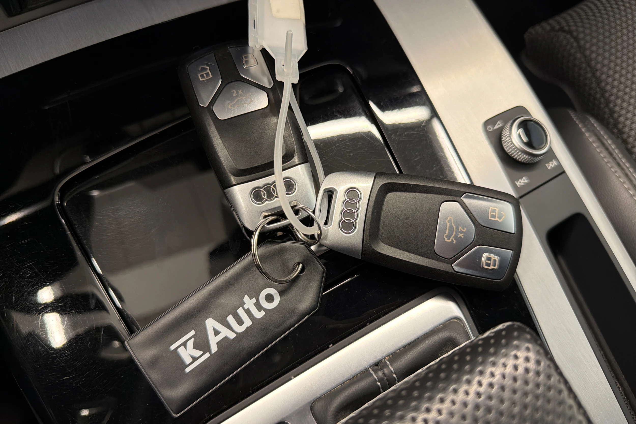 Hopea Audi Q5 2021 kuva 34.