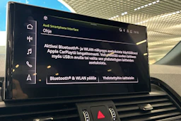 valkoinen Audi Q5 2021 kuva 23.