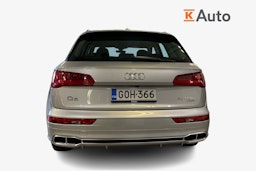 met. hopea Audi Q5 2021 kuva 3.