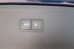 Sininen Audi Q5 2021 kuva 31.