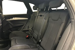 met. valkoinen Audi Q5 2021 kuva 10.