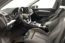 met. harmaa Audi Q5 2021 kuva 6.