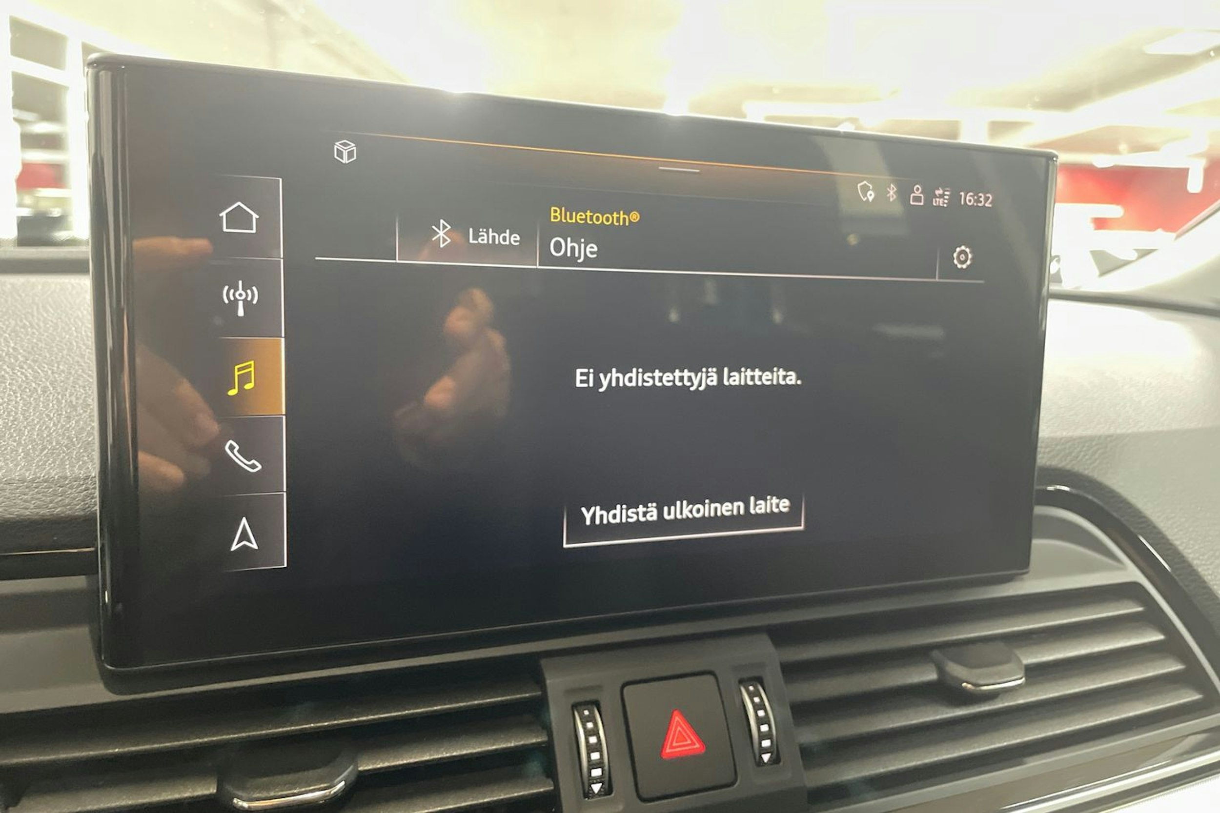 met. harmaa Audi Q5 2021 kuva 12.