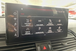 met. harmaa Audi Q5 2021 kuva 14.