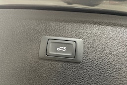 met. harmaa Audi Q5 2021 kuva 17.