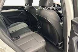 met. valkoinen Audi Q5 2021 kuva 9.