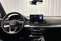 met. valkoinen Audi Q5 2021 kuva 12.