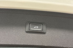 met. valkoinen Audi Q5 2021 kuva 31.