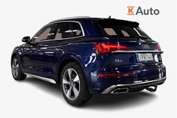 Sininen Audi Q5 2021 kuva 13.