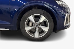 Sininen Audi Q5 2021 kuva 23.