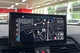 Sininen Audi Q5 2021 kuva 29.