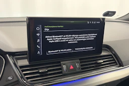 harmaa Audi Q5 2021 kuva 20.