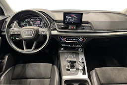 met. harmaa Audi Q5 2021 kuva 7.