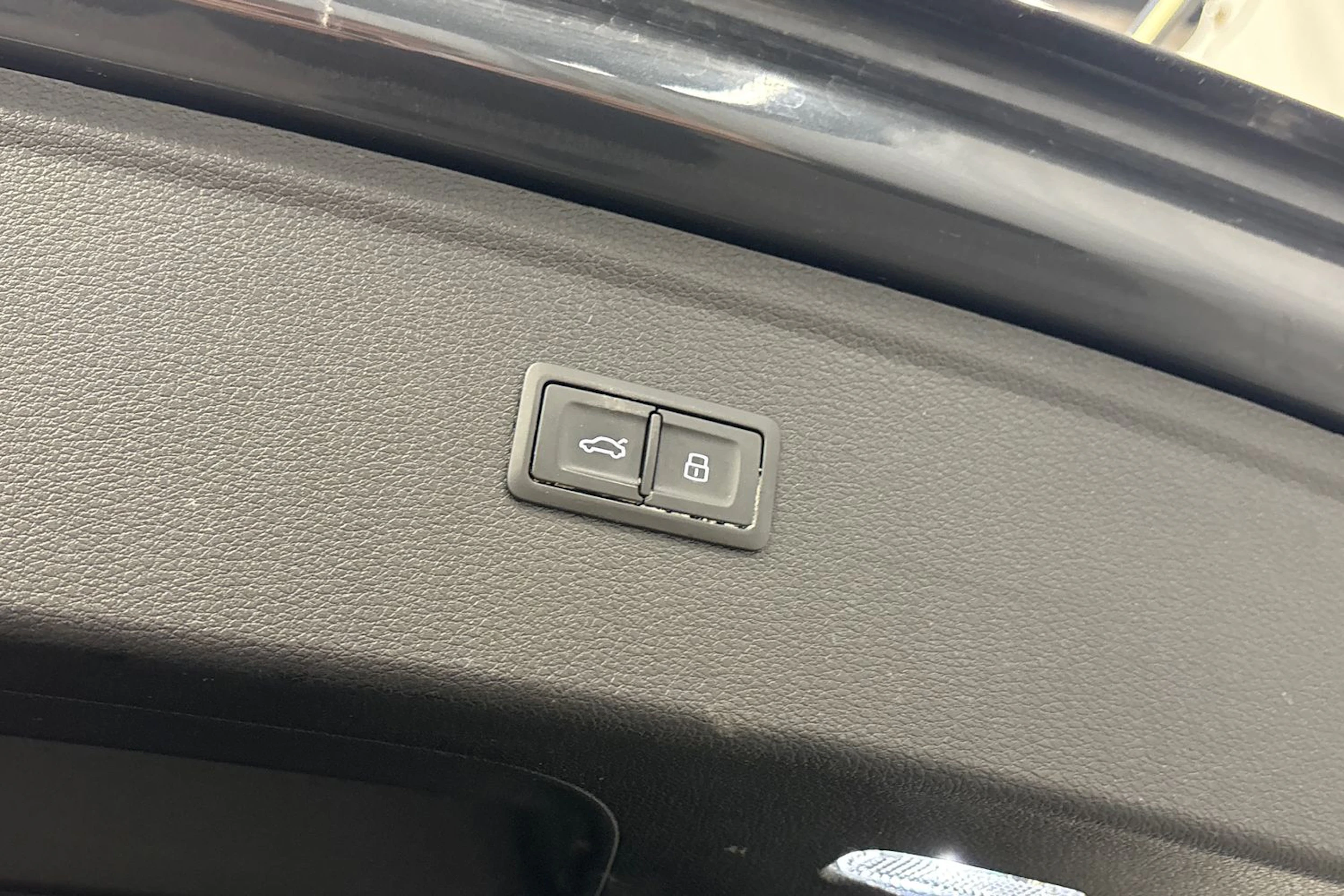 met. harmaa Audi Q5 2021 kuva 14.