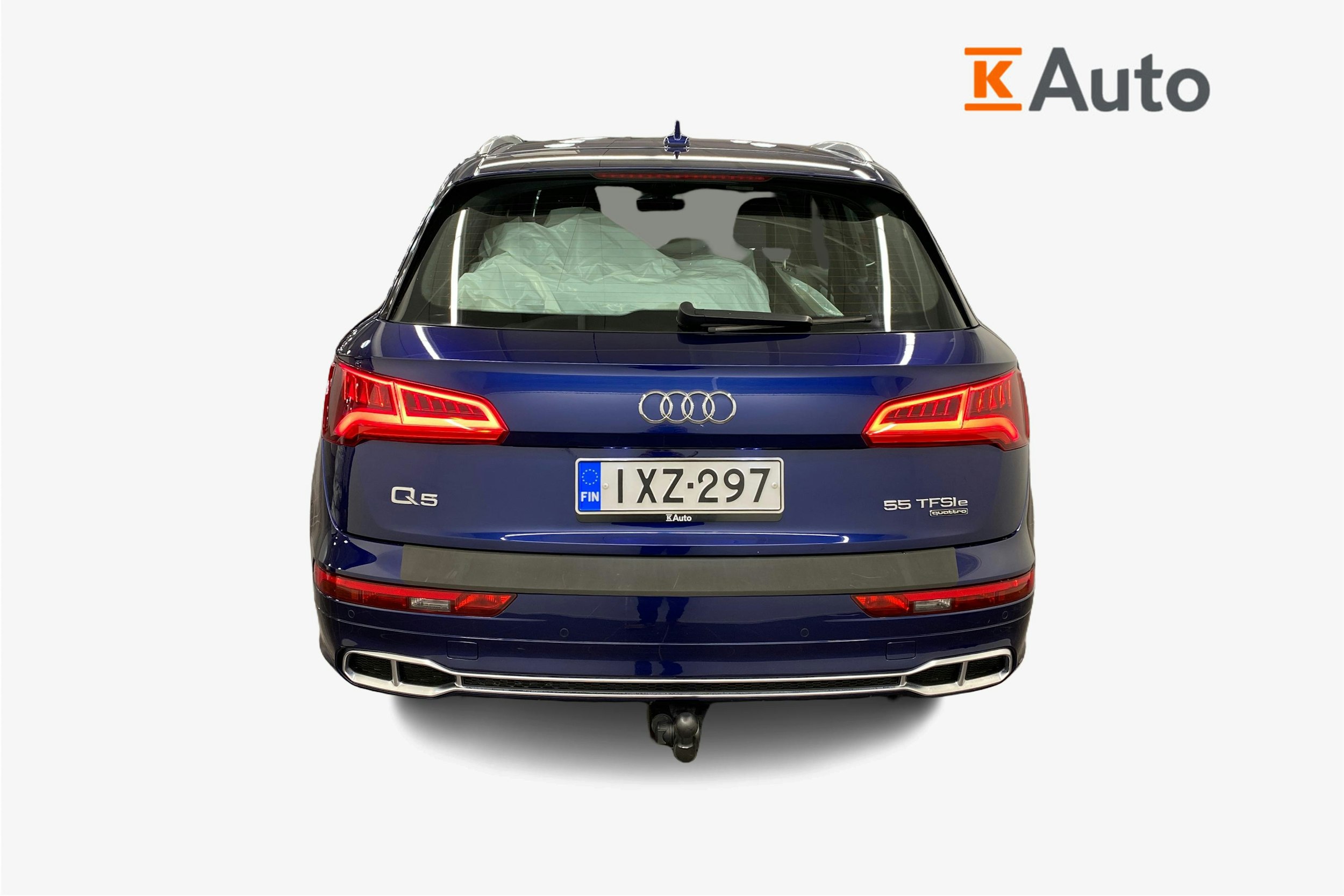 sininen Audi Q5 2021 kuva 3.