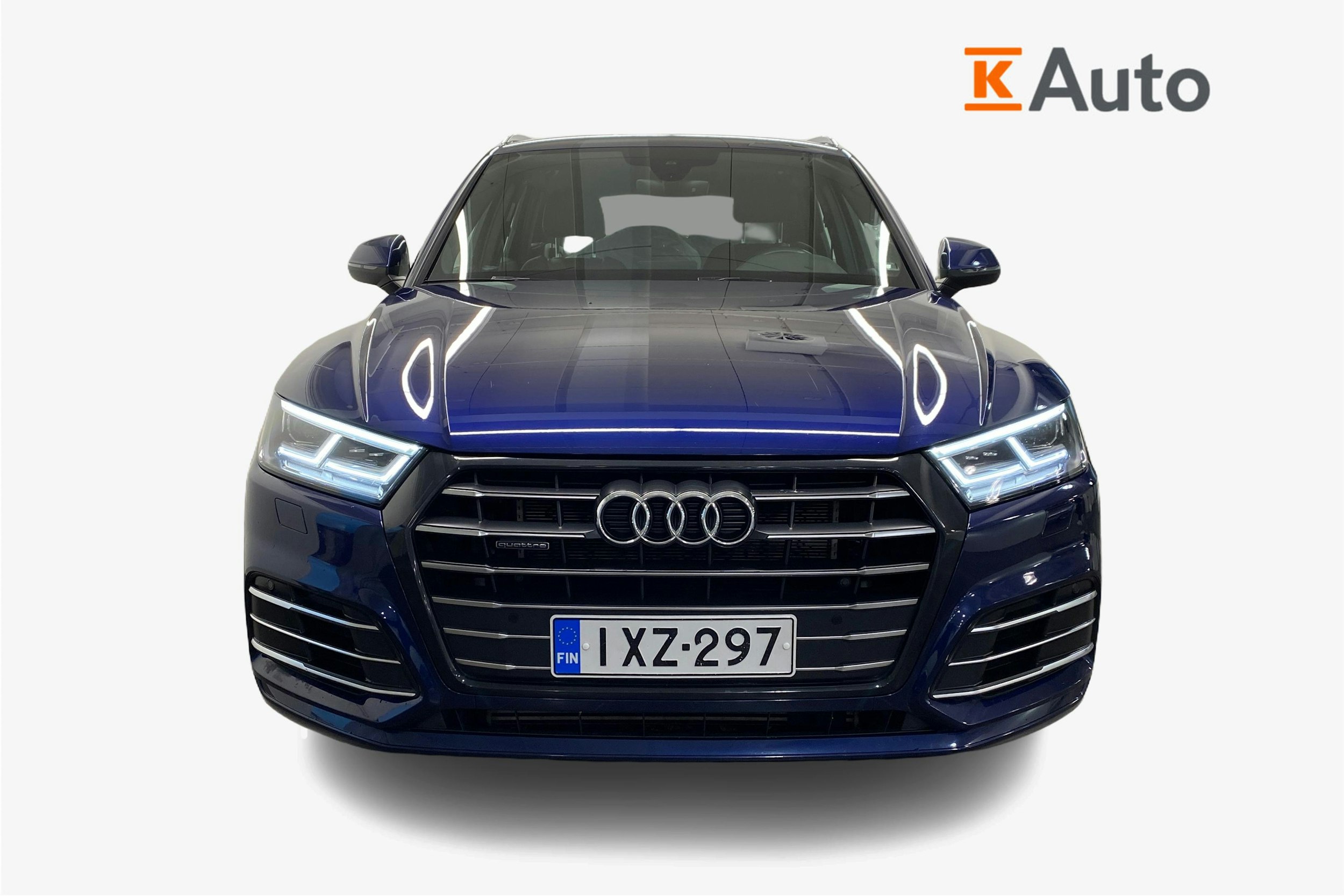 sininen Audi Q5 2021 kuva 5.