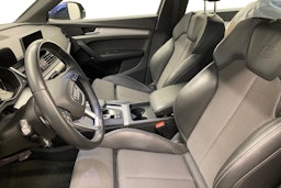 sininen Audi Q5 2021 kuva 10.