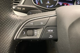 sininen Audi Q5 2021 kuva 21.