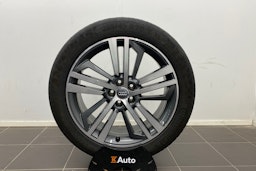 sininen Audi Q5 2021 kuva 27.